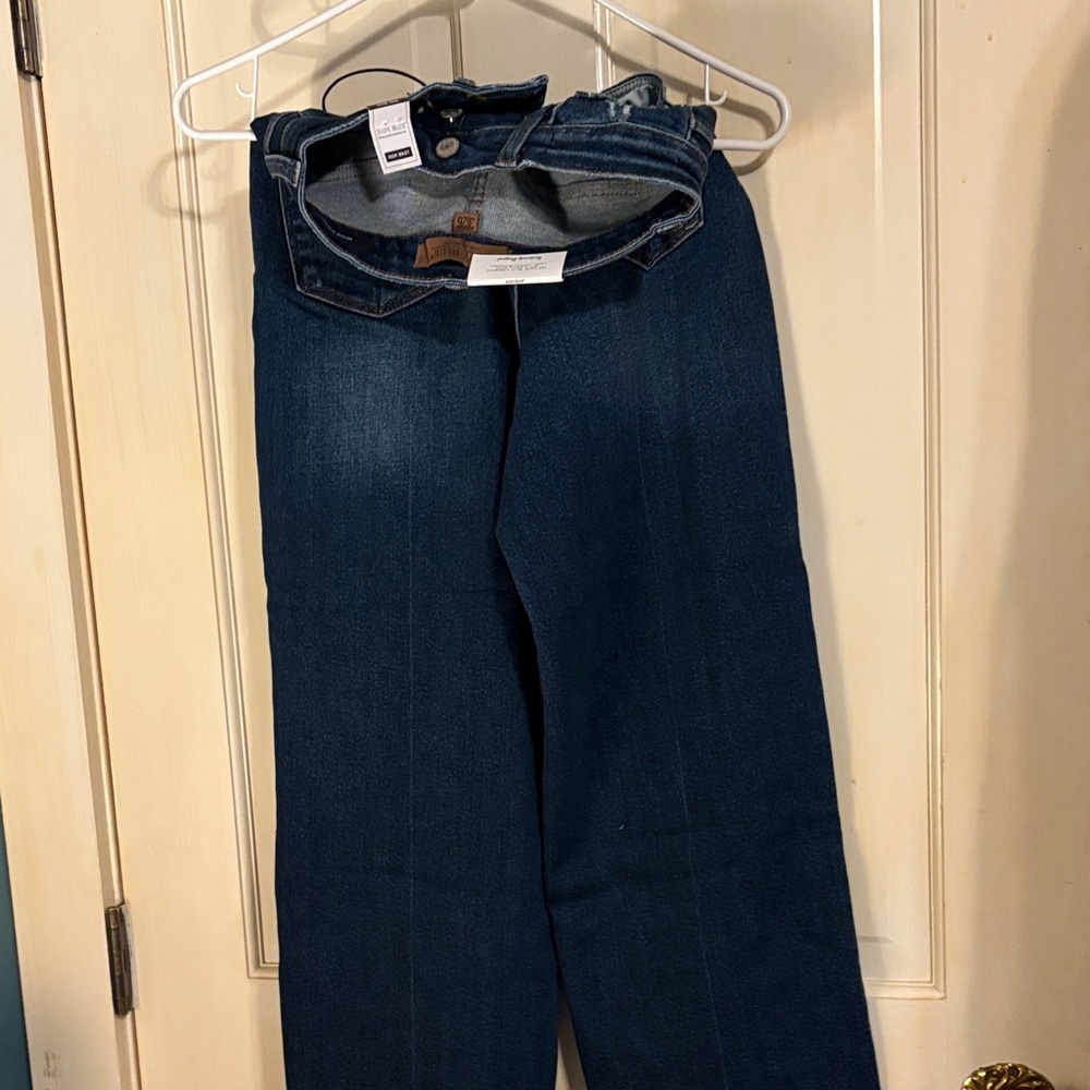 Women's Blue Jeans - Picture 2 of 9